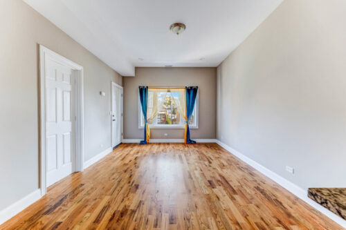 820 N Monticello Avenue, Chicago, IL