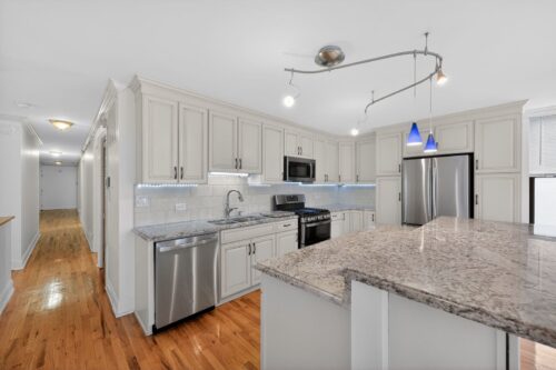 4953 S Michigan Avenue #7, Chicago, IL