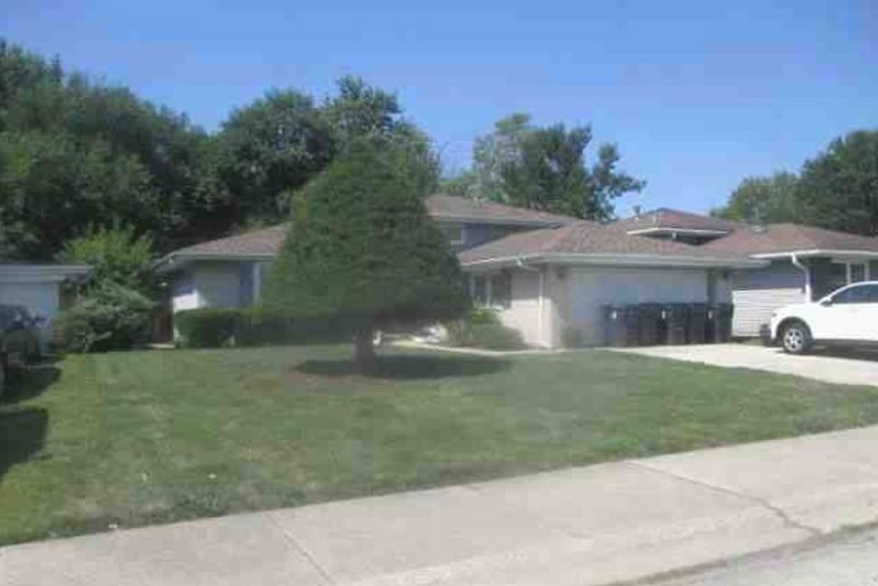 1259 Prince Drive, South Holland, IL
