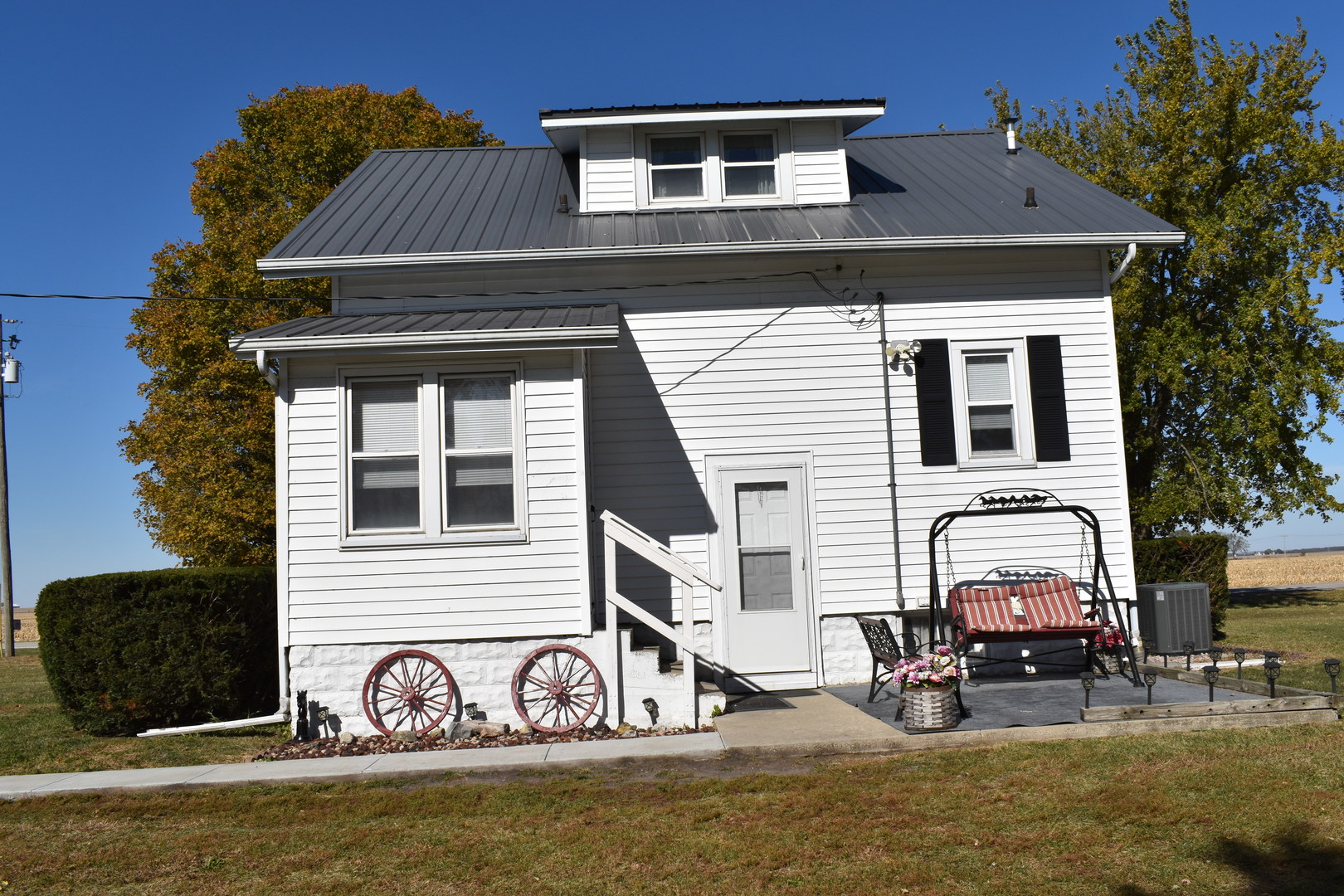 9898 E 1200 North Road, Chenoa, IL