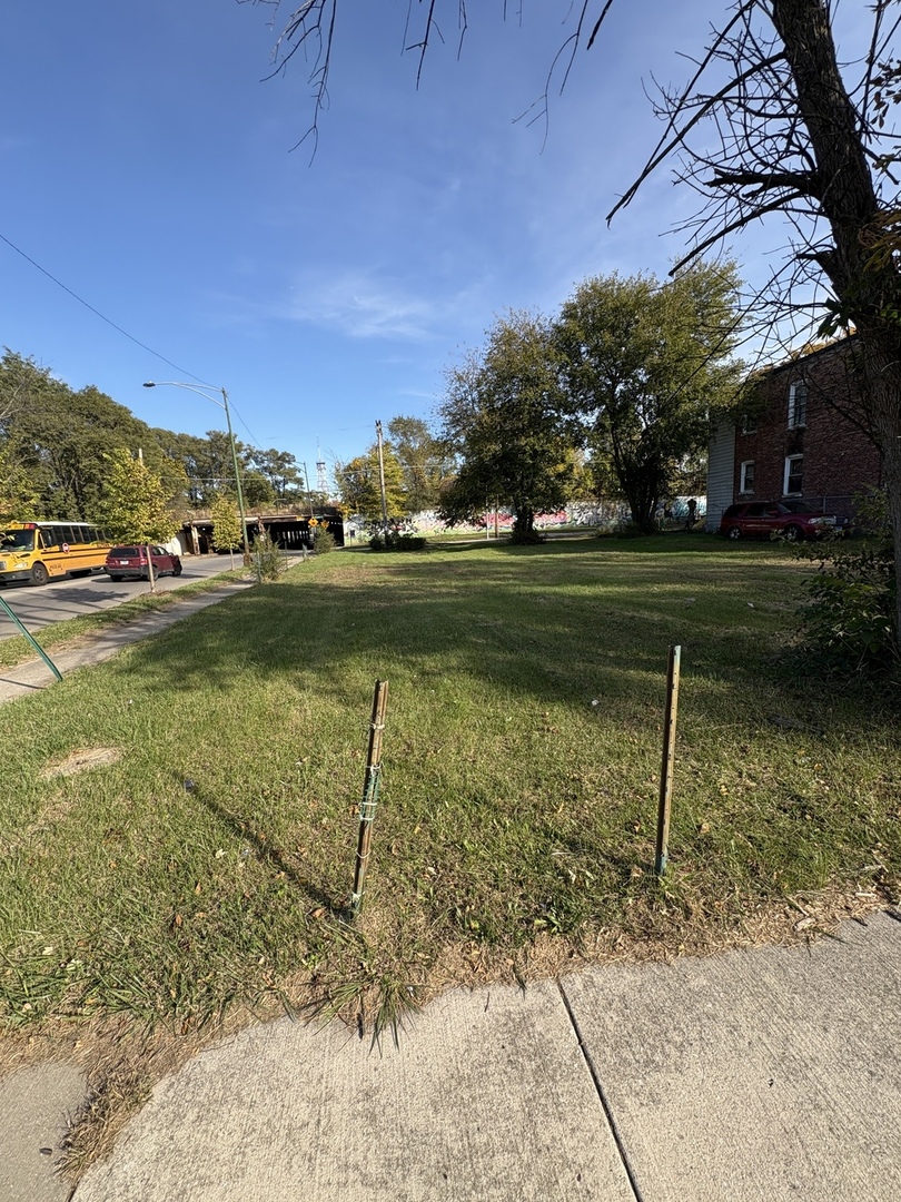 7603 S Lowe Avenue, Chicago, IL