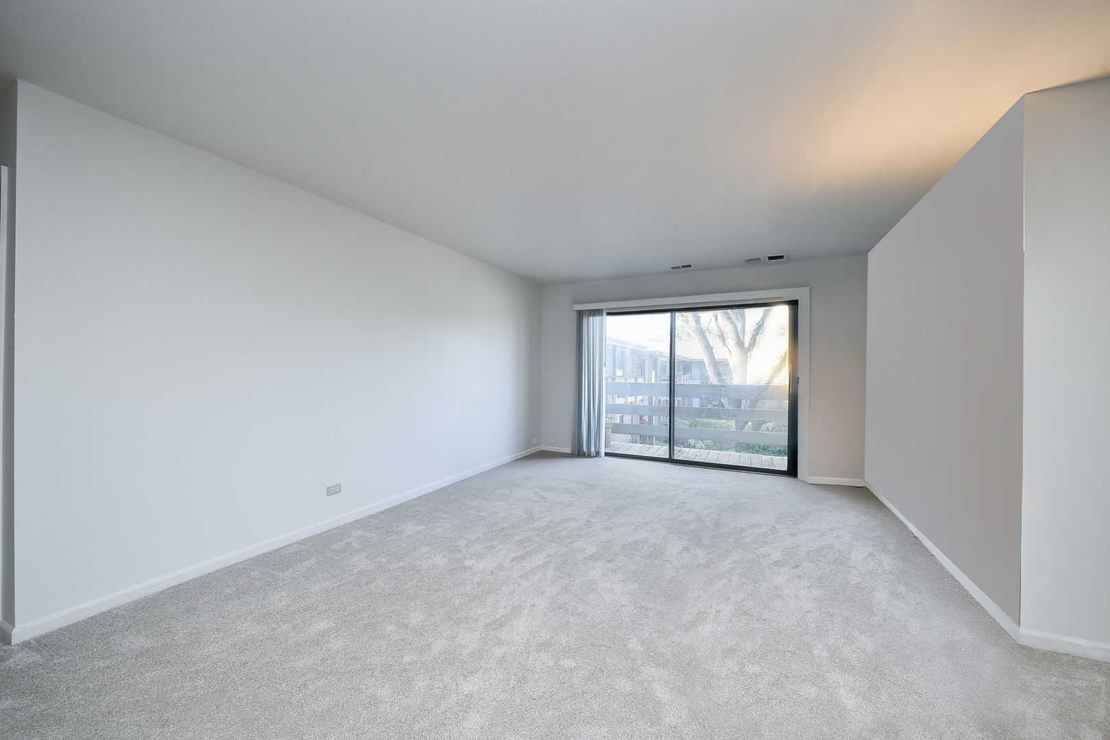 478 Raintree Court #2B, Glen Ellyn, IL