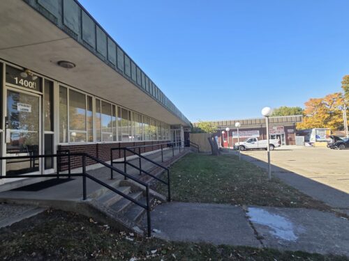 1400 W Anthony Drive #105, Champaign, IL