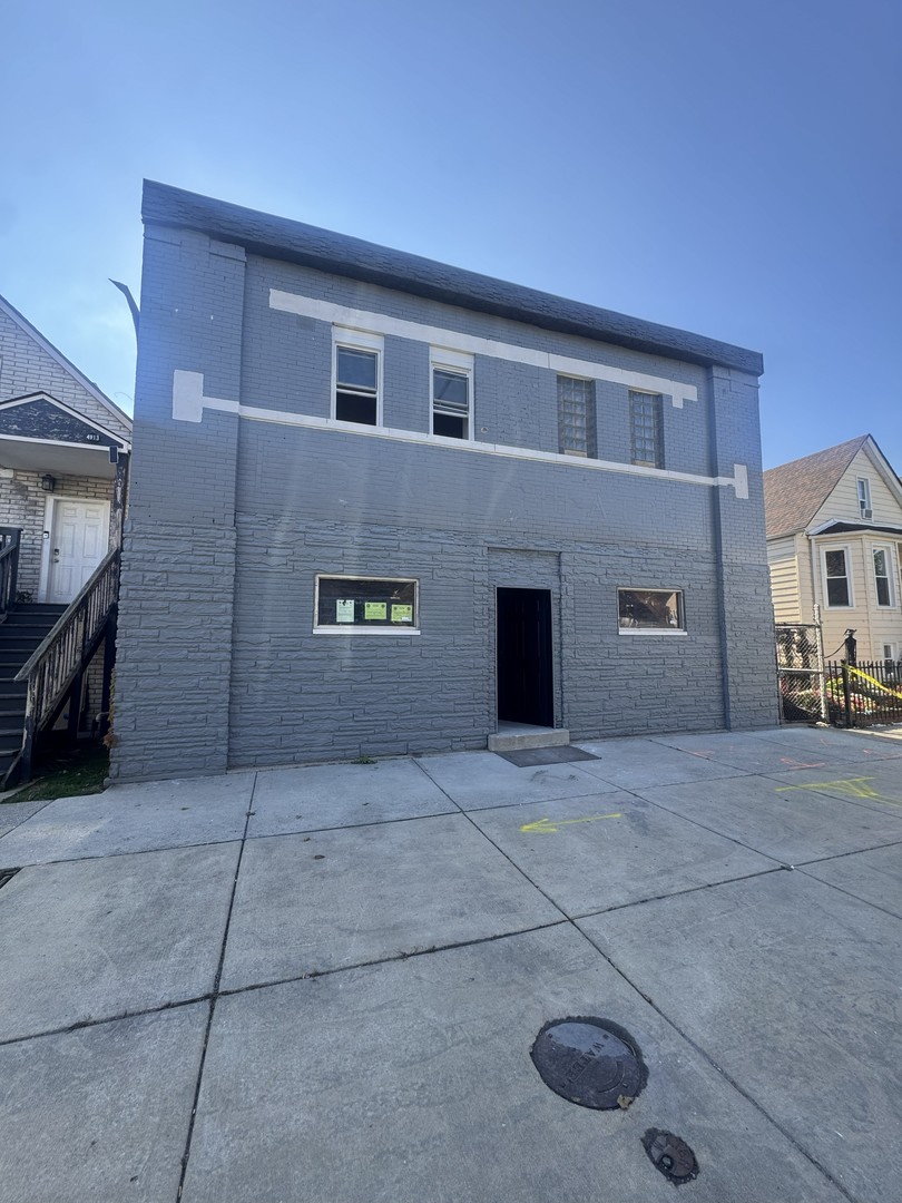 4915 W 30th Street, Cicero, IL