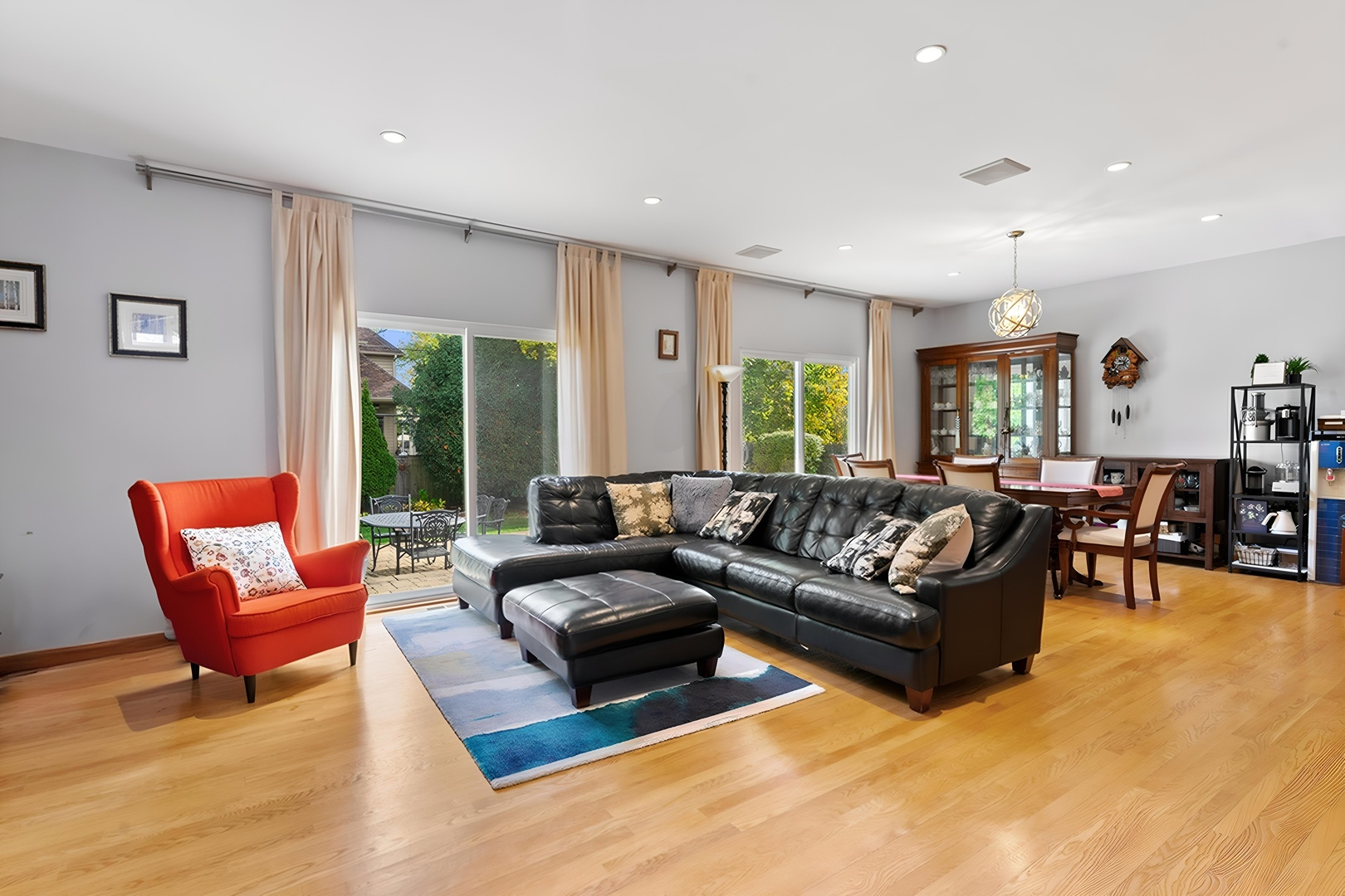 1649 Central Avenue, Northbrook, IL