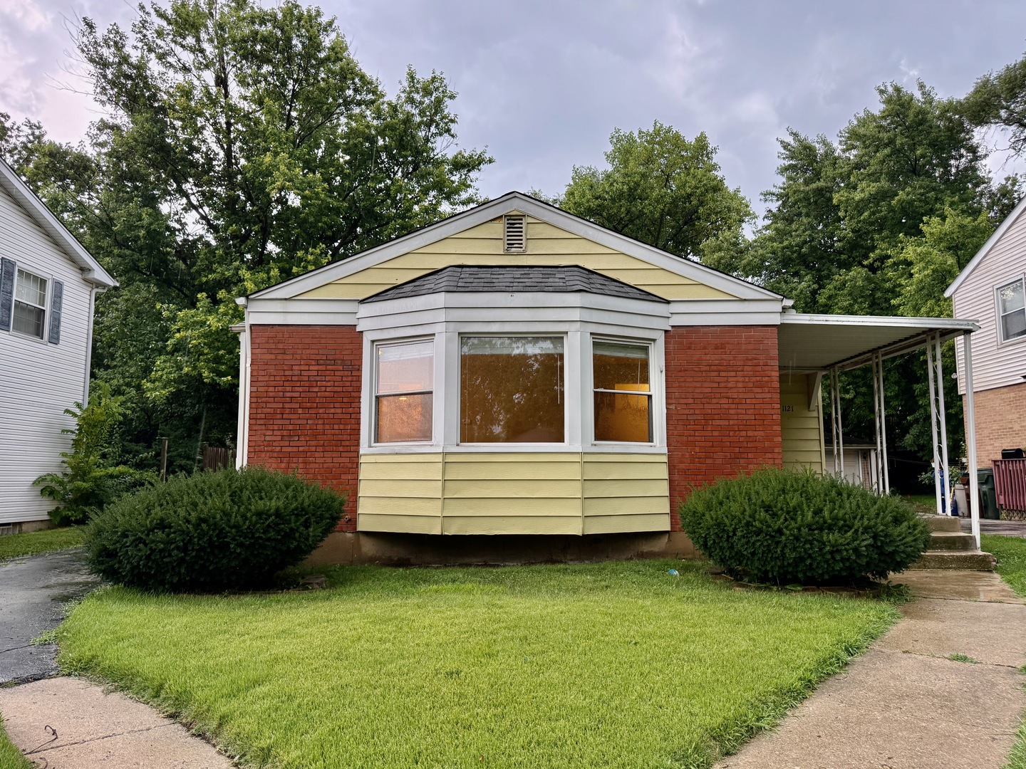 1121 Olive Road, Homewood, IL