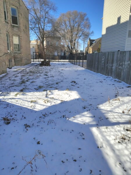 6737 S Eberhart Avenue, Chicago, IL