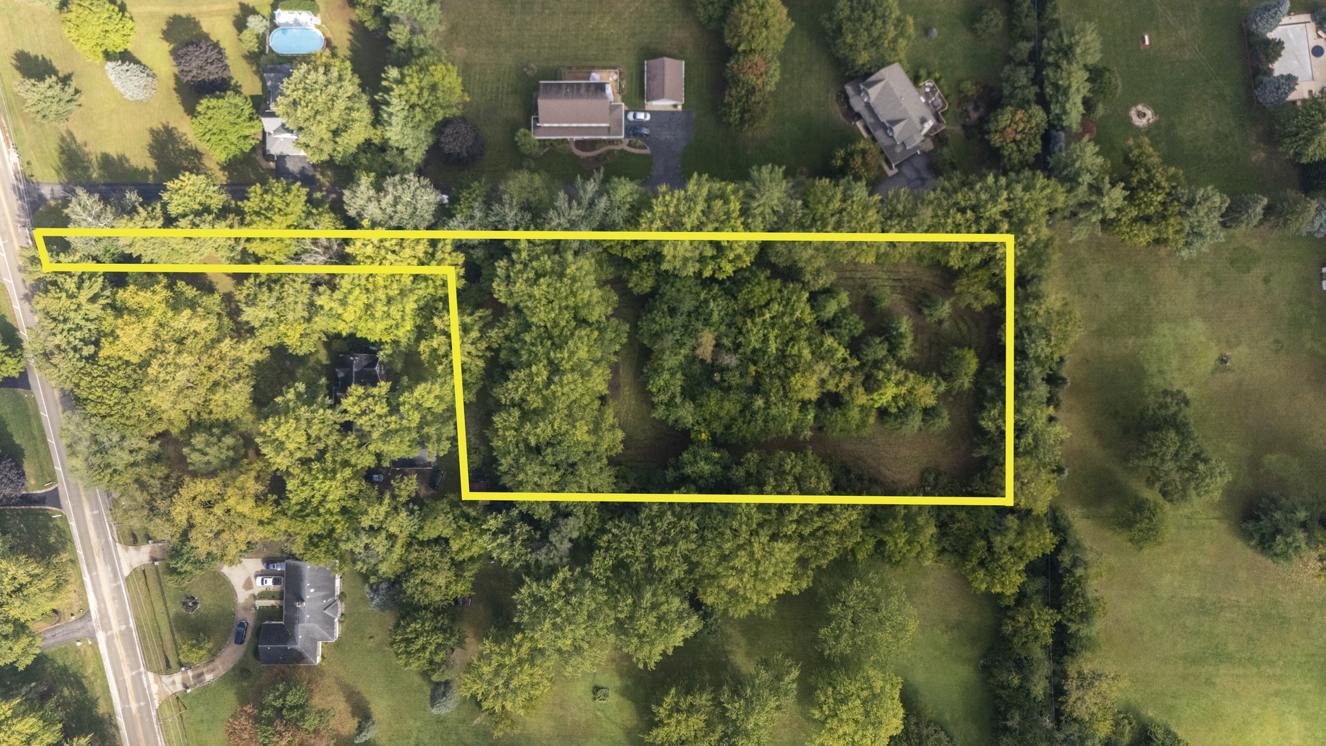 1N655 Ingalton Avenue, West Chicago, IL