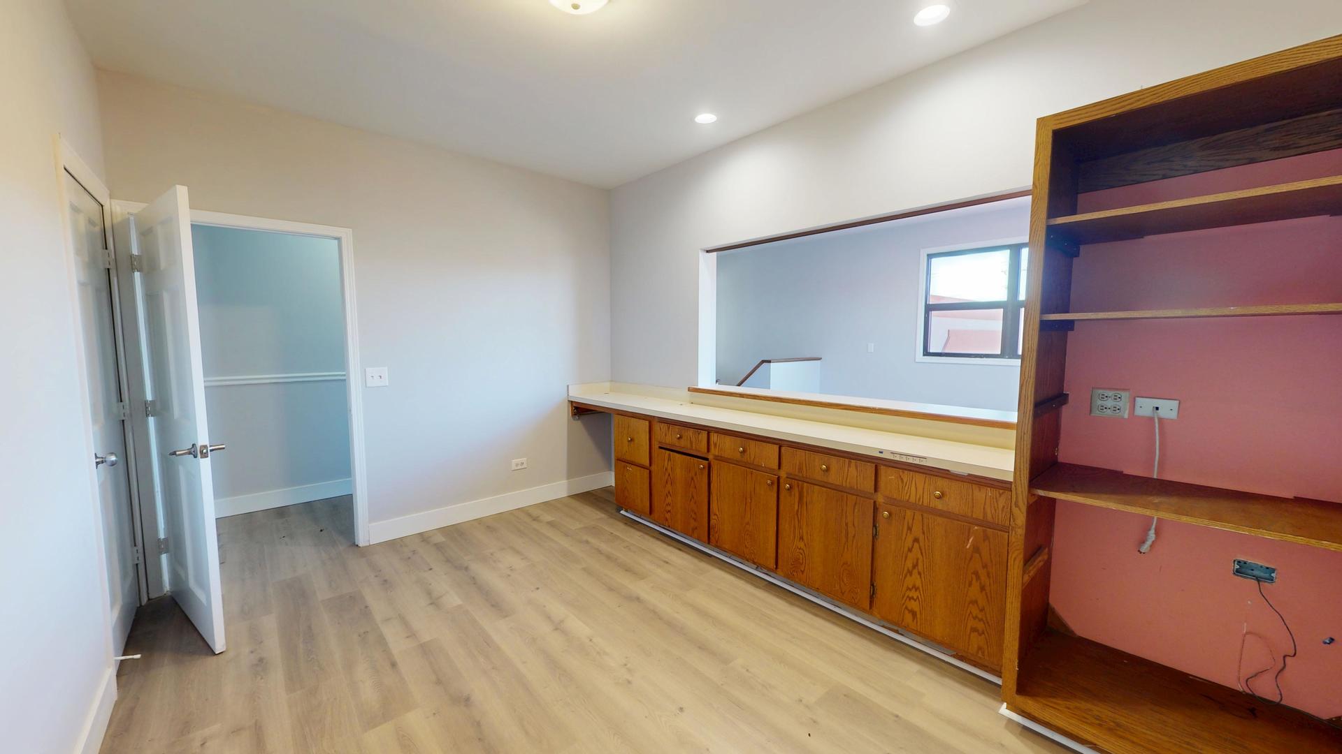 510 N Collins Street #2, Joliet, IL