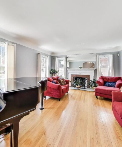 9116 S Claremont Street, Chicago, IL