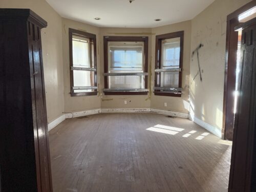 741 N Trumbull Avenue, Chicago, IL