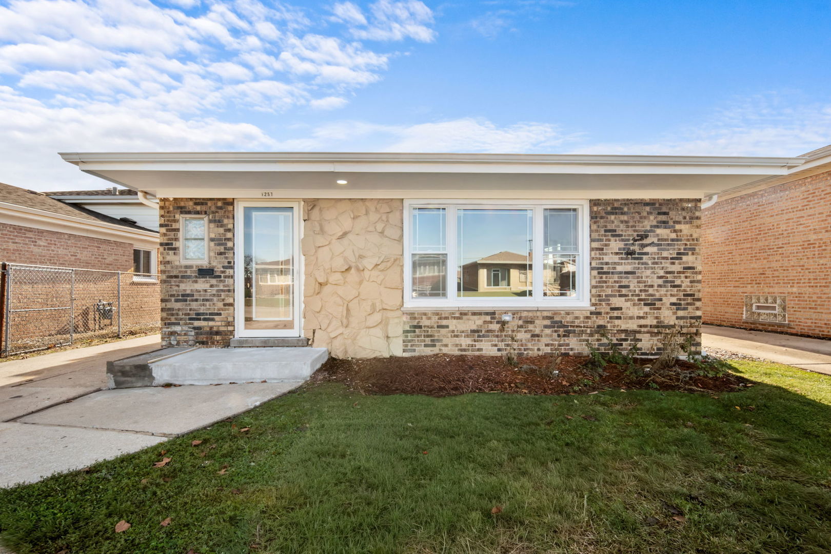 1257 Memorial Drive, Calumet City, IL