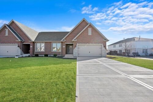 19503 Waterford Lane, Mokena, IL
