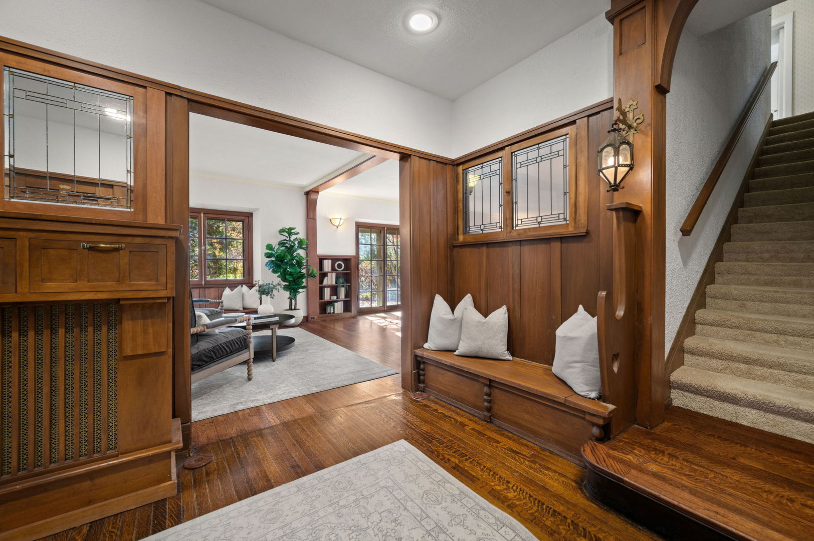 215 Prospect Avenue, Highland Park, IL