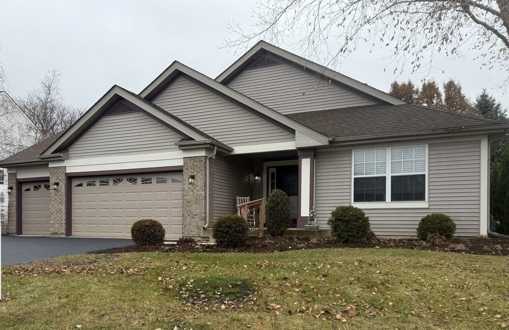 2008 Crooked Tree Court, McHenry, IL