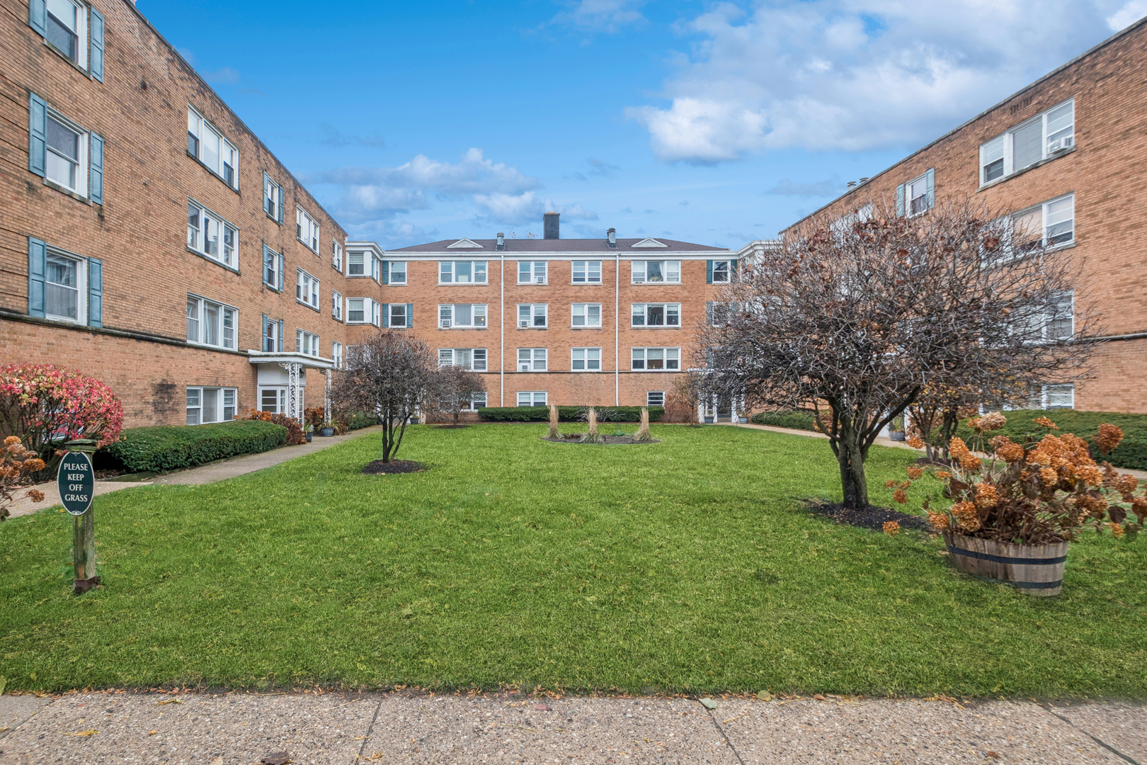 520 Michigan Avenue #1E, Evanston, IL