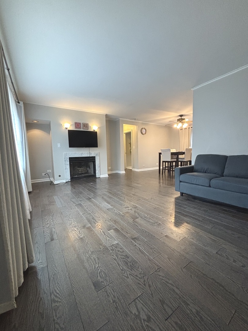 520 Michigan Avenue #1E, Evanston, IL