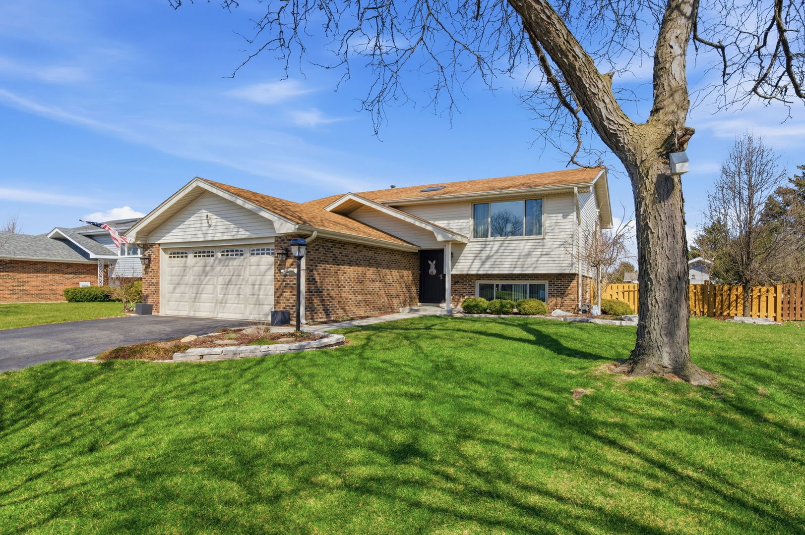 13736 W Cavecreek Court, Homer Glen, IL