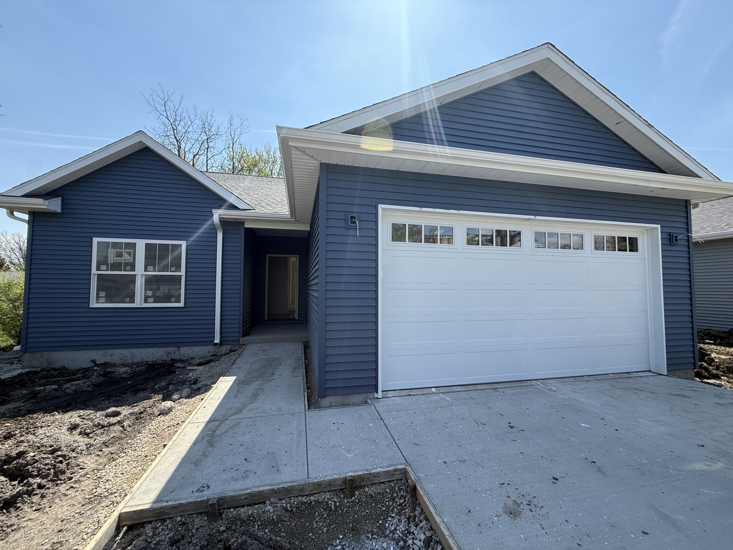 405 E larmon Street, Tolono, IL