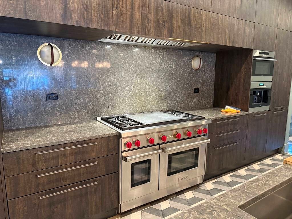 2521 N Halsted Street #COMMERCIAL, Chicago, IL