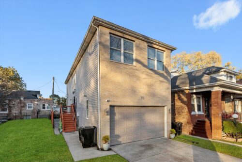 352 E 77th Street, Chicago, IL