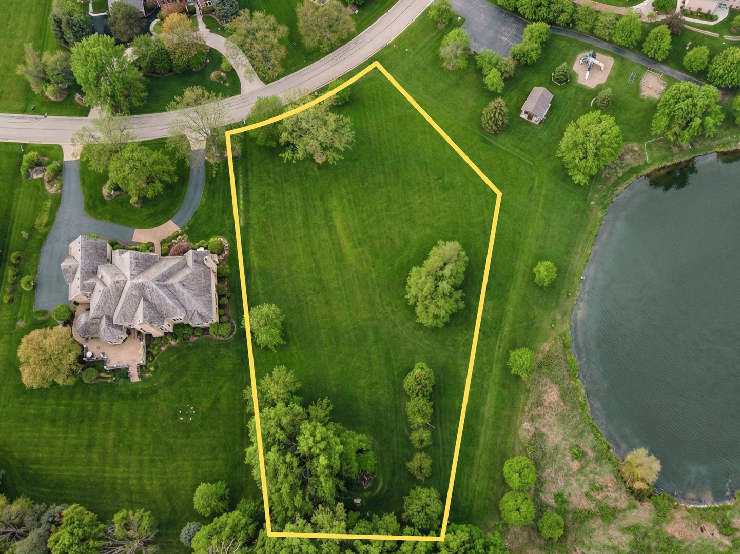 25 Cutters Run, South Barrington, IL