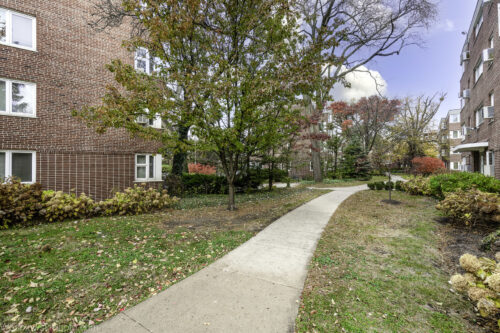 7210 Oak Avenue #4SW, River Forest, IL