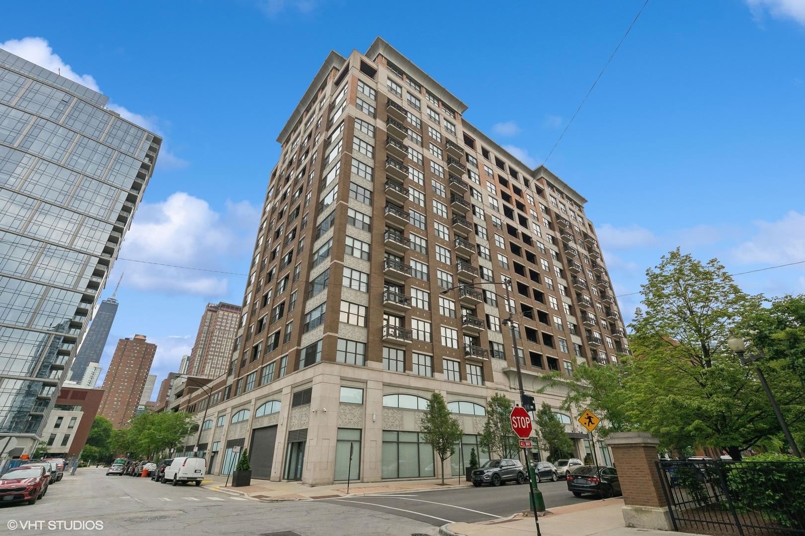 849 N Franklin Street #1201, Chicago, IL