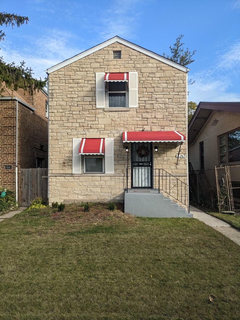 8247 S Wabash Avenue, Chicago, IL