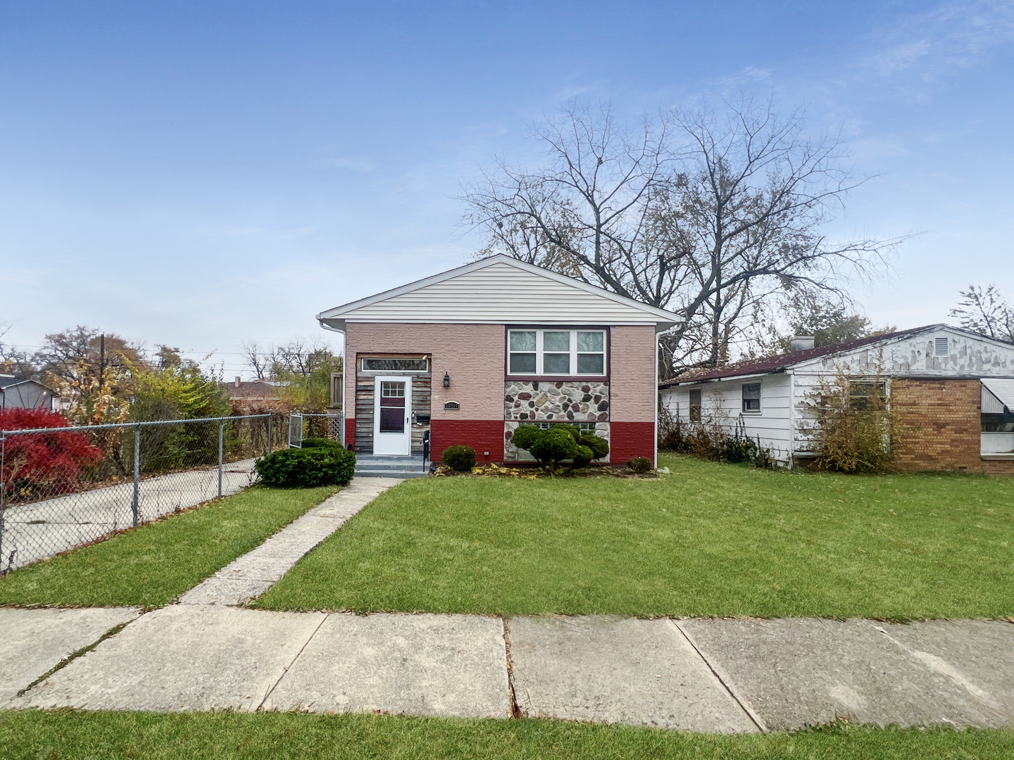 16317 Ashland Avenue, Markham, IL