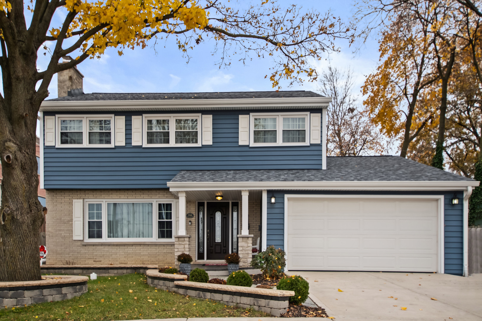 715 S Naperville Road, Wheaton, IL