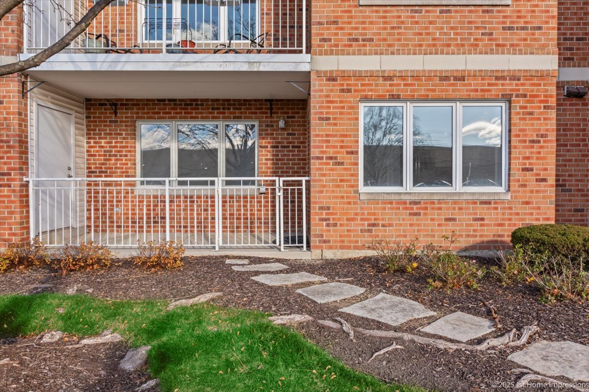 5520 W 115TH Street #101, Oak Lawn, IL