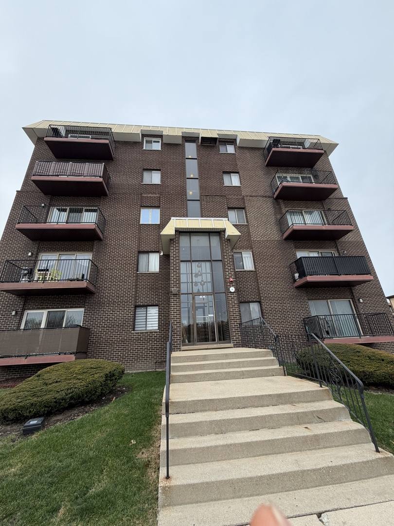 10424 Central Avenue #3NE, Oak Lawn, IL