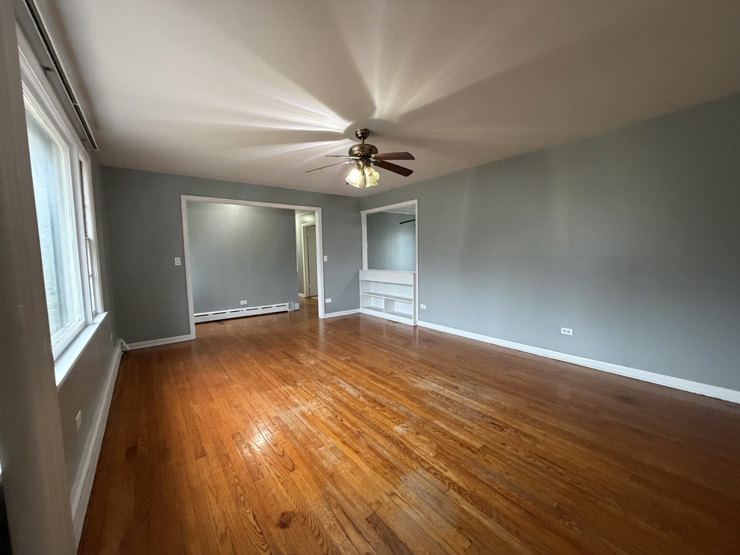 3924 Sunset Avenue, Markham, IL