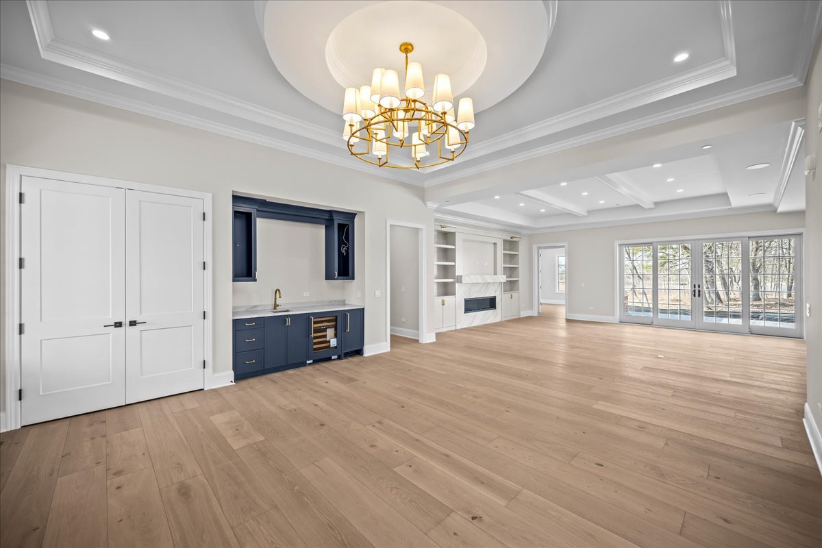 270 Majestic Oak Court, Lake Forest, IL