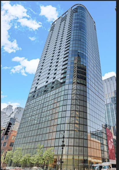 600 N Fairbanks Court #P11-20, Chicago, IL