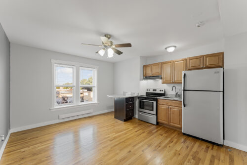 7450 N Greenview Avenue #76, Chicago, IL