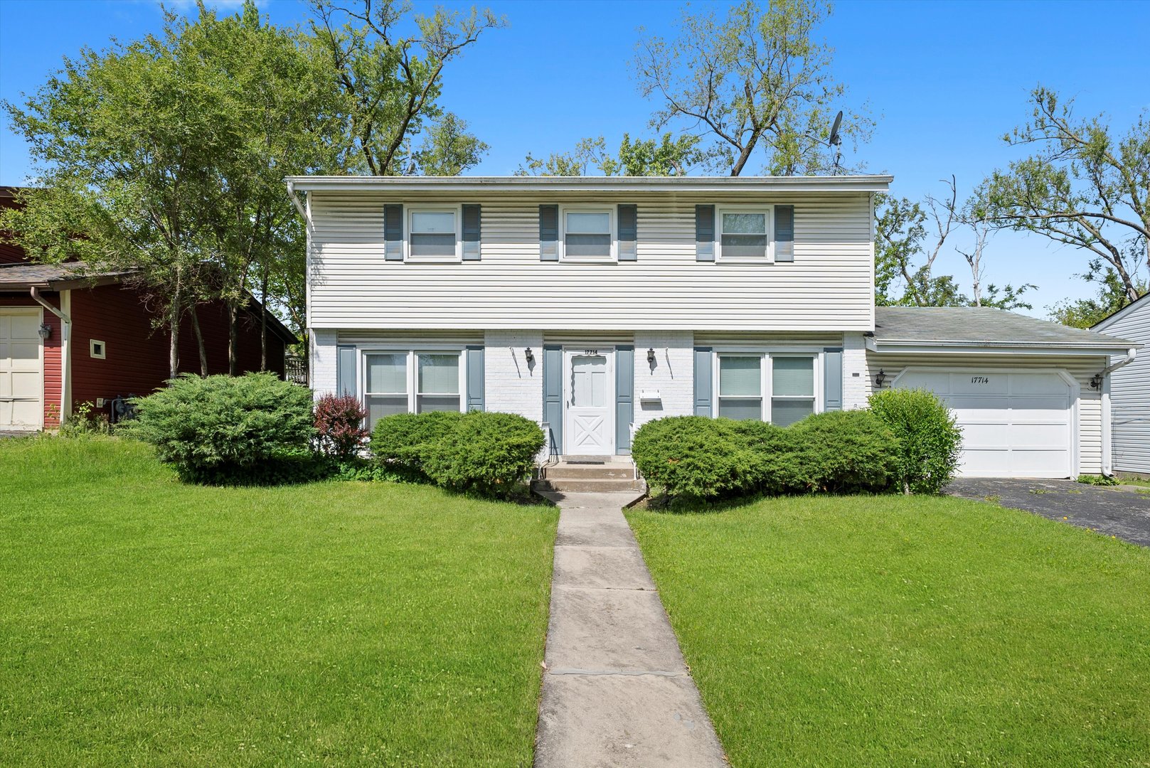 17714 Dogwood Lane, Hazel Crest, IL