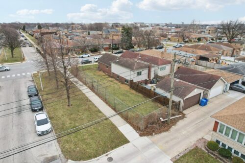 6334 S Austin Avenue, Chicago, IL