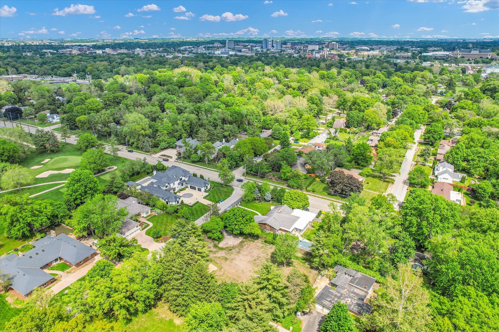 21 Greencroft Drive, Champaign, IL