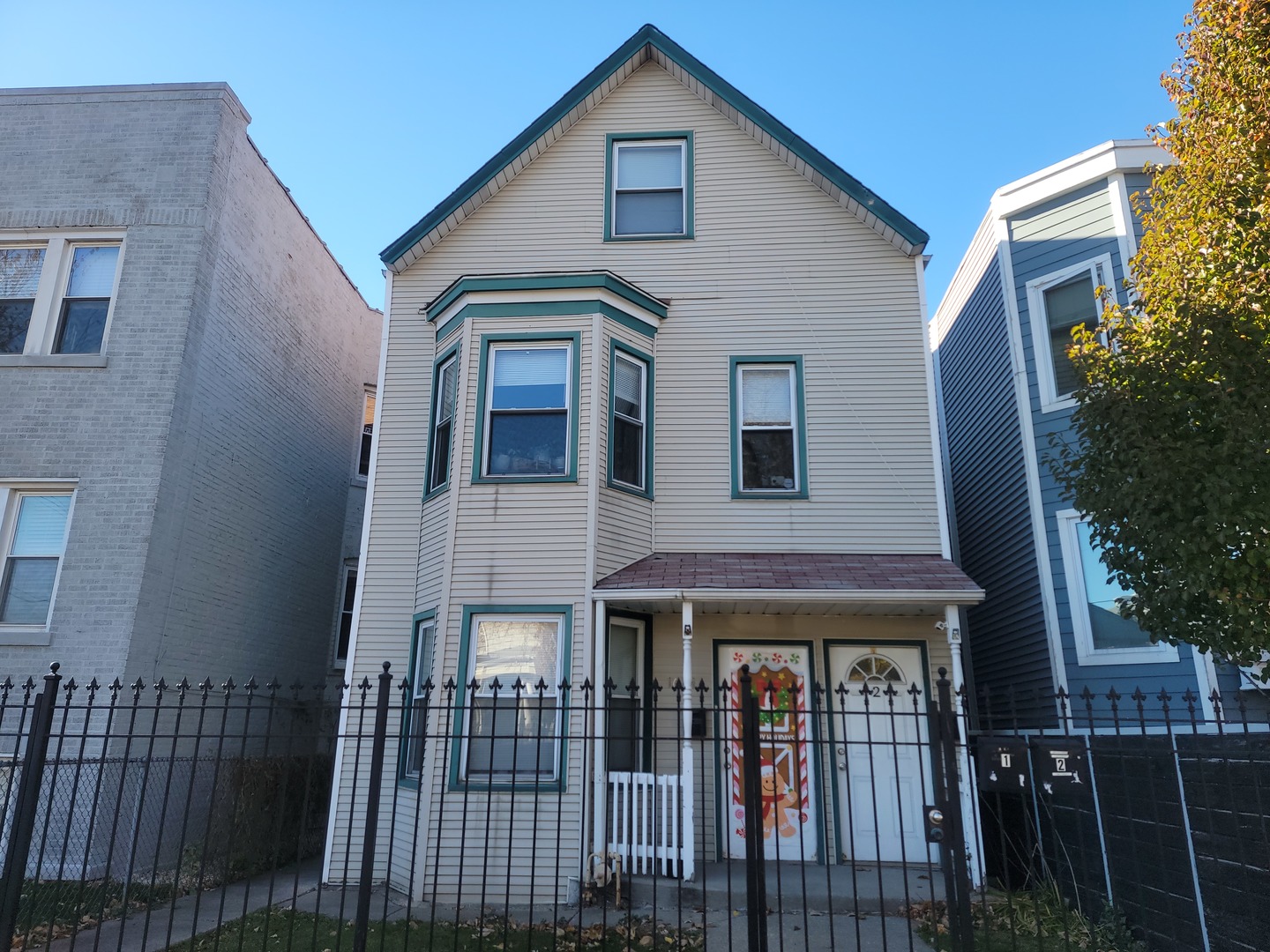 1624 N Central Park Avenue, Chicago, IL