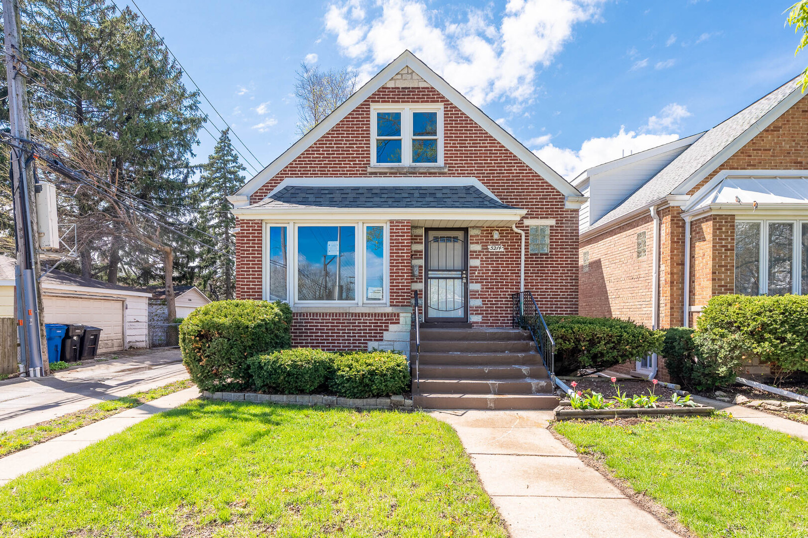 5214 N Natoma Avenue, Chicago, IL