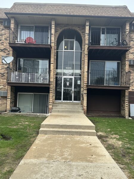 1025 Higgins Quarters Drive #4-109, Hoffman Estates, IL