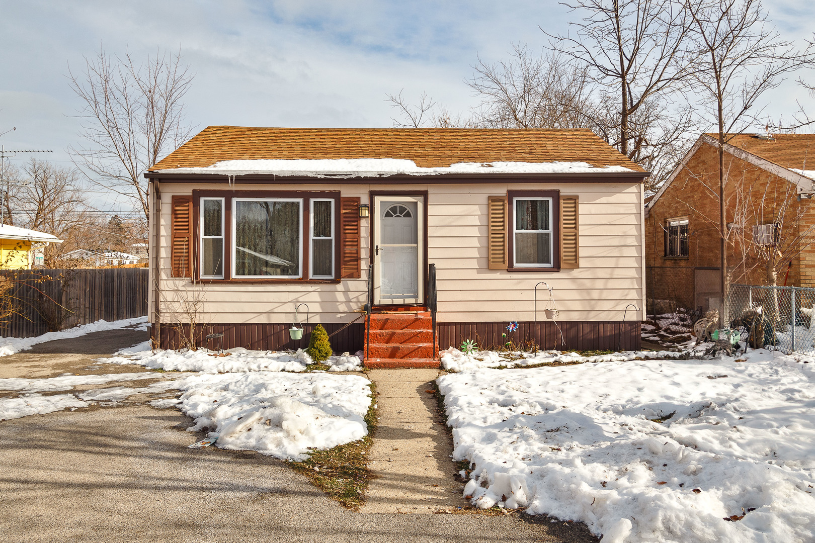 2303 Dickey Avenue, North Chicago, IL