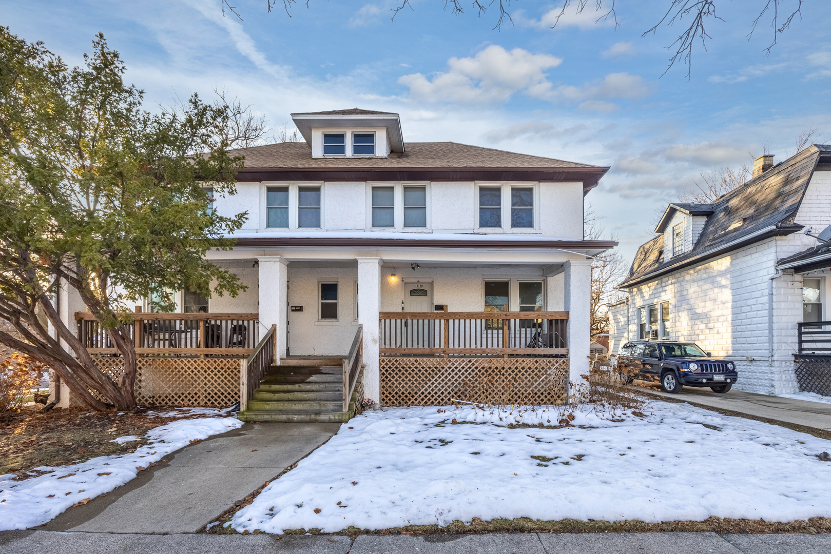 1118 S 7th Avenue, Maywood, IL