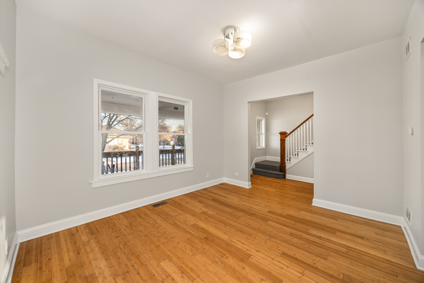 1118 S 7th Avenue, Maywood, IL