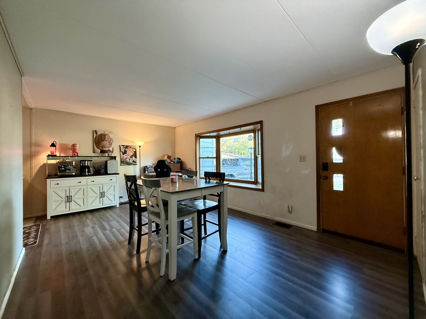 301 S Walnut Street, Clinton, IL