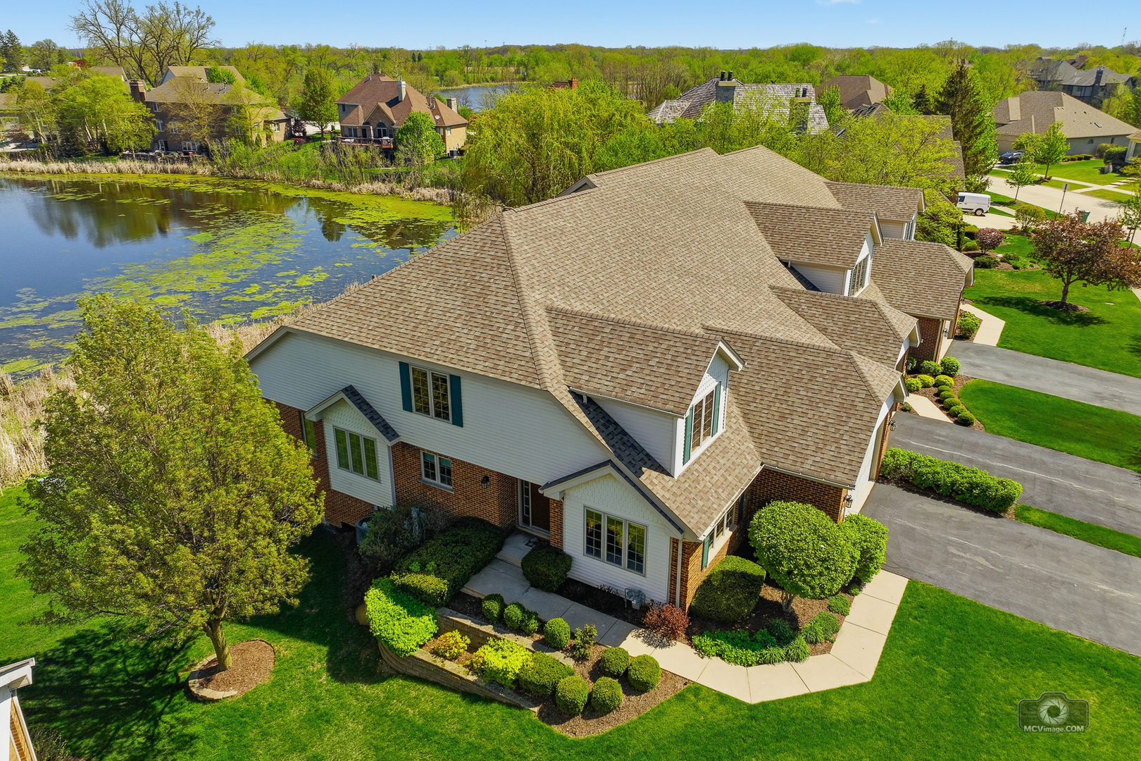 12198 Oxford Court, Lemont, IL