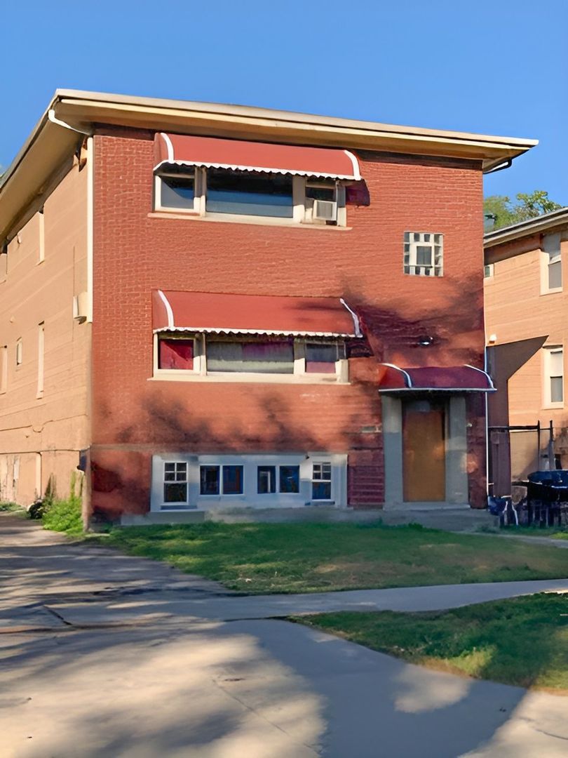 1016 S 14th Avenue, Maywood, IL