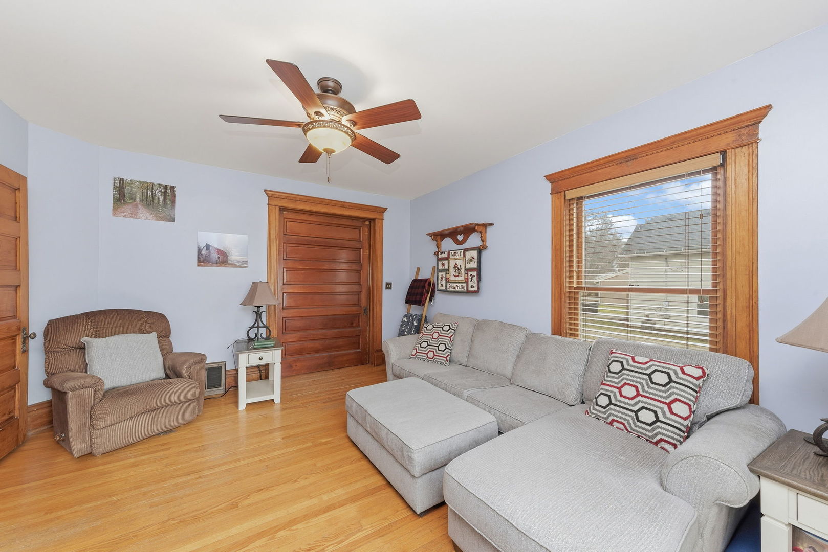 410 W Reader Street, Elburn, IL